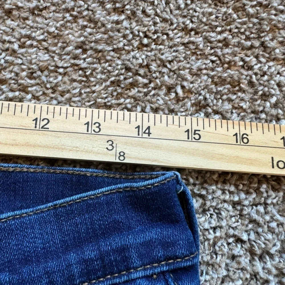 J Crew reimagined mid rise skinny size 28